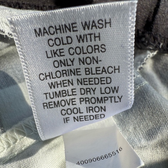 Apt 9 Black and White Geometric Pattern Shift Dress, plus size 18 - Picture 8 of 9